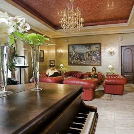 ホテル オトラダ オデッサ