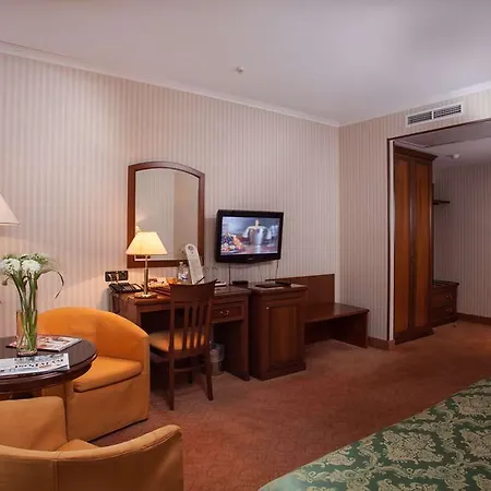 オトラダ ホテル オデッサ