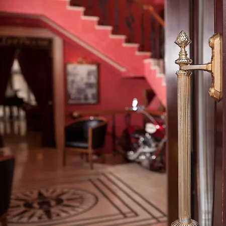 奥塔达酒店 敖德萨