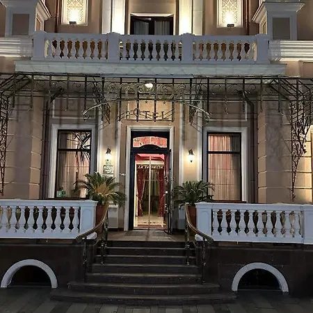 奥塔达酒店 酒店 敖德萨