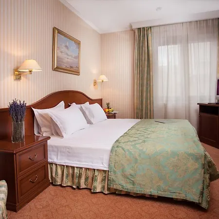 奥塔达酒店 5* 敖德萨