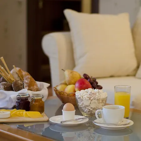 奥塔达酒店 敖德萨